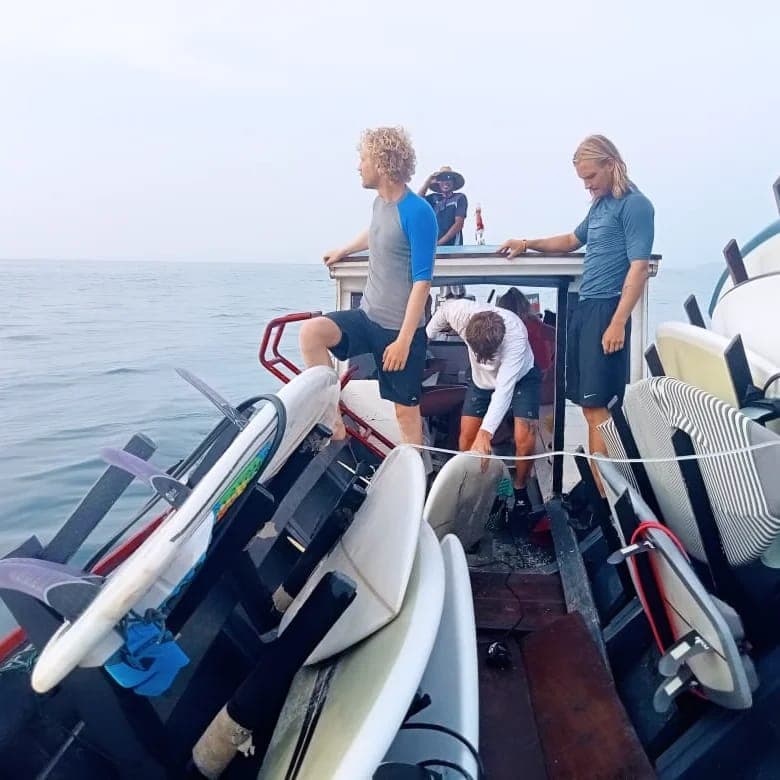 Speedboat Rental — thumbnail 2