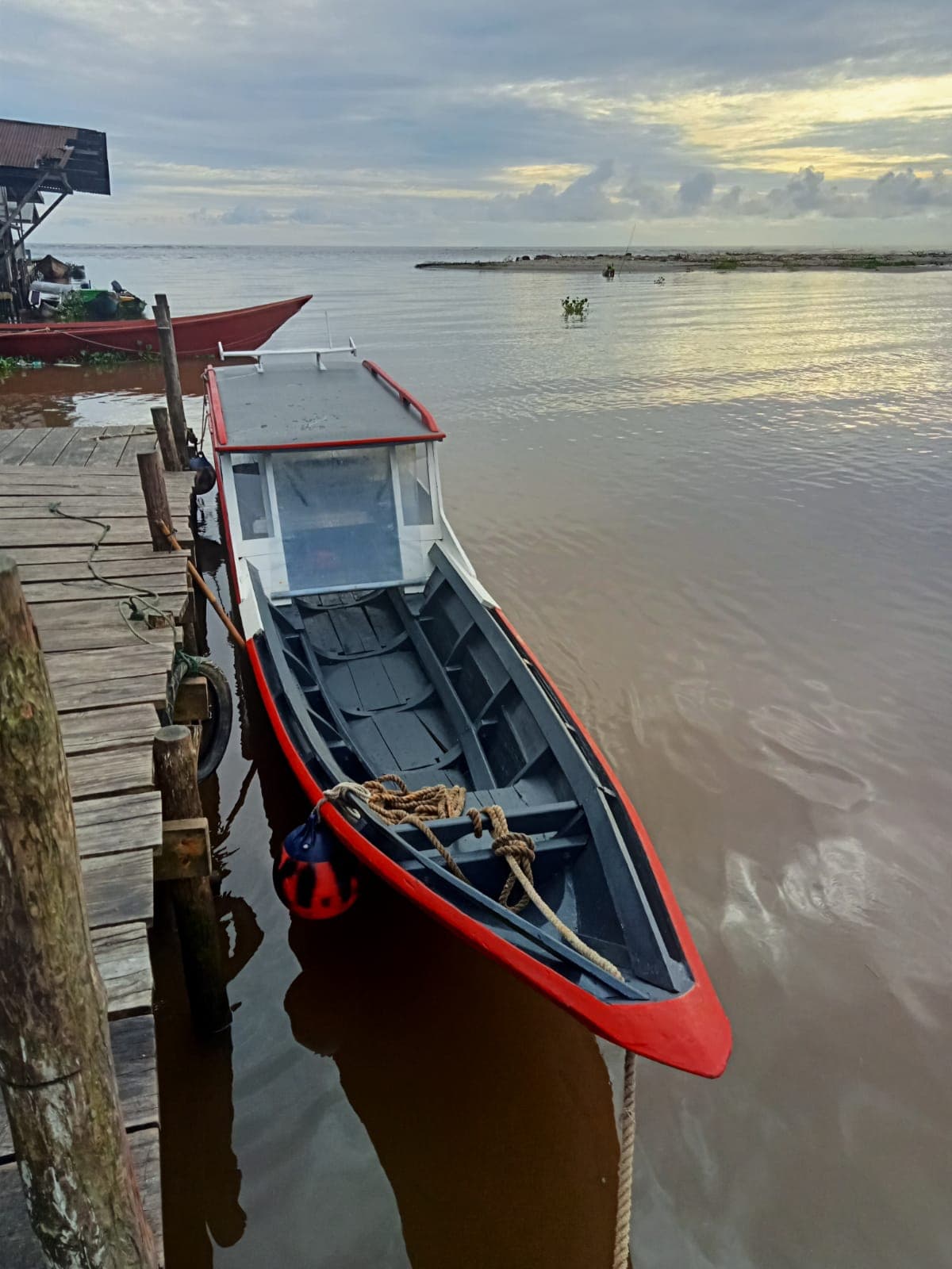 Speedboat Rental