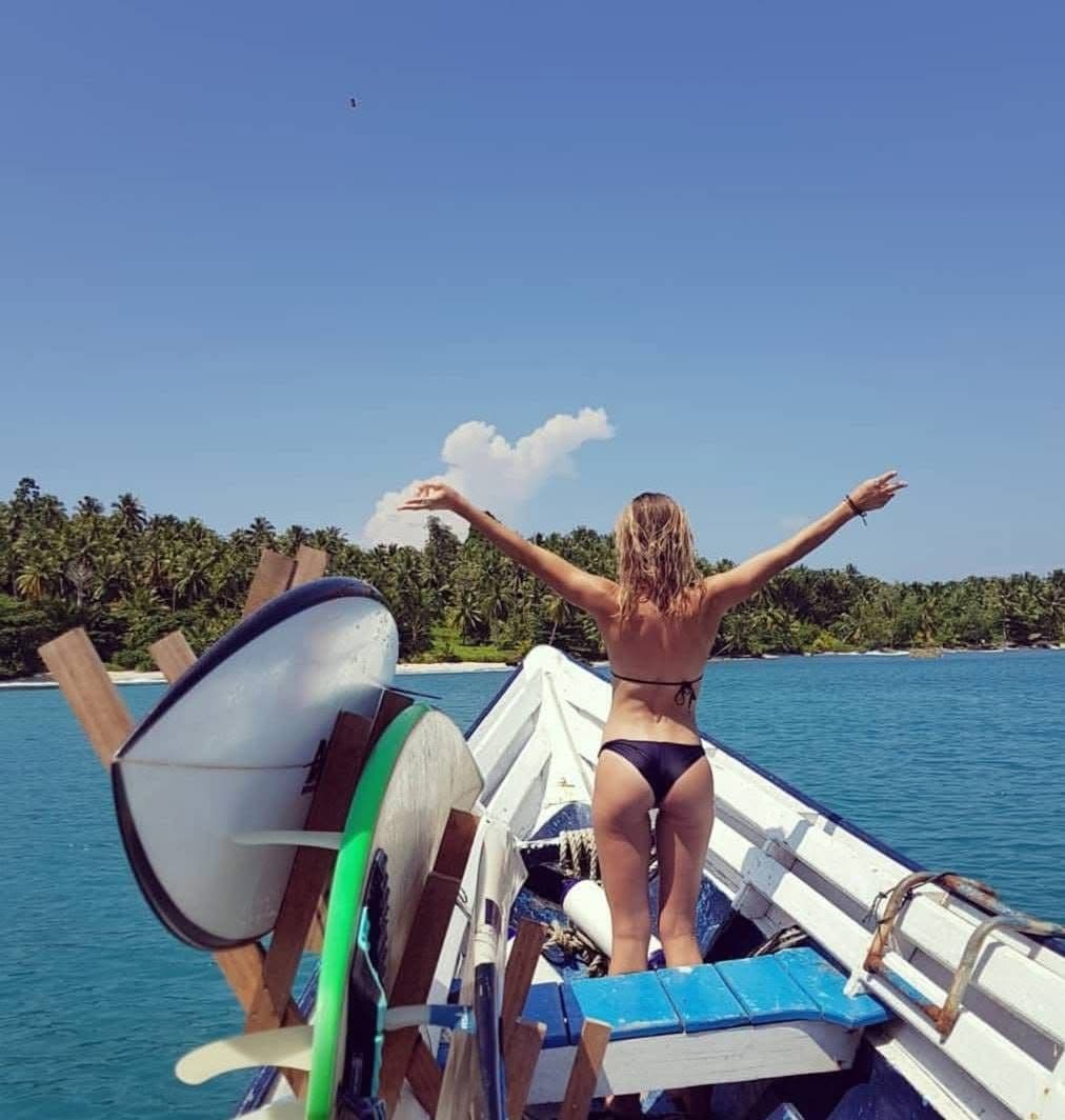 Carpe Diem 1 Boat Surf Charter
